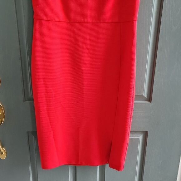 Express bodycon essential red dress, size medium - Picture 5 of 8